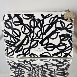 🍷​Kate Spade New York Literary Glasses Print Slim Pouch - Excellent Condition!